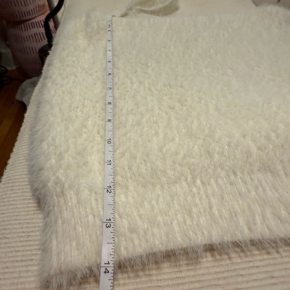 Willow & Wind Cream Fitted Sleeveless Tank Top Medium - Picture 4 of 7